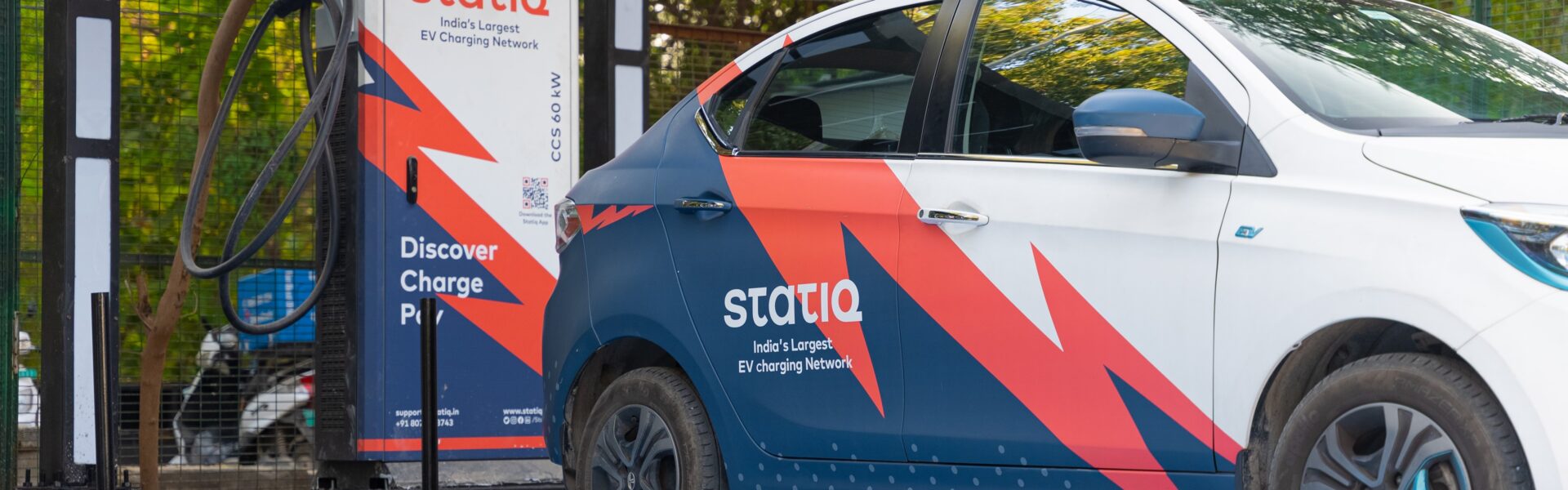 Statiq EV charging Station at Ghitorni